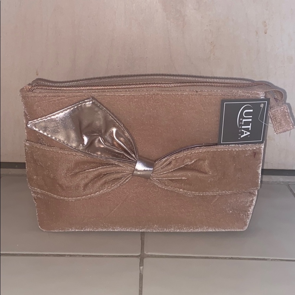 Ulta makeup bag (NWT)
